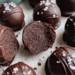 Dark Chocolate Protein Balls (No Bake, Low Carb) 23 Dark Chocolate Protein Balls (No Bake, Low Carb)